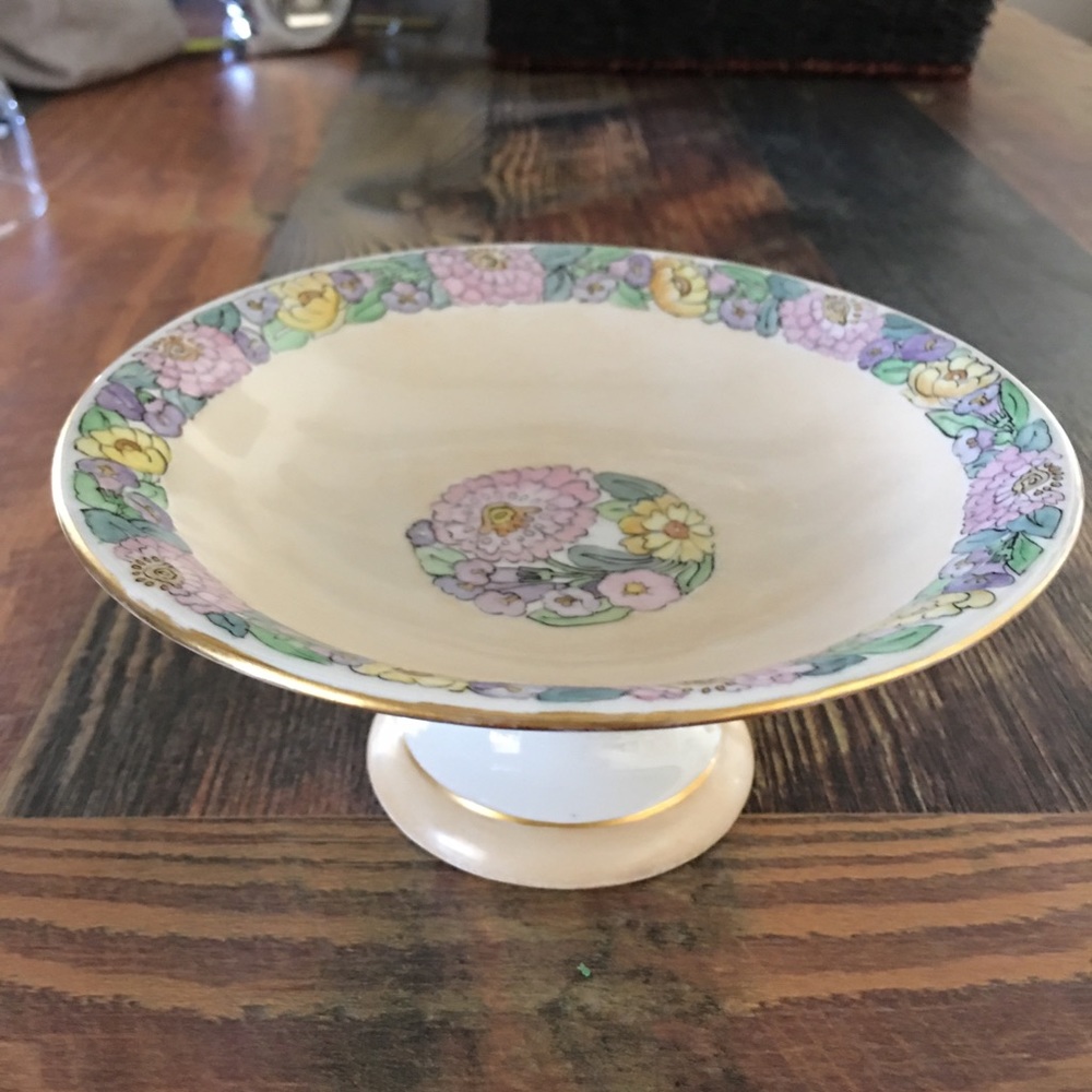 Lovely Pedestal Dish